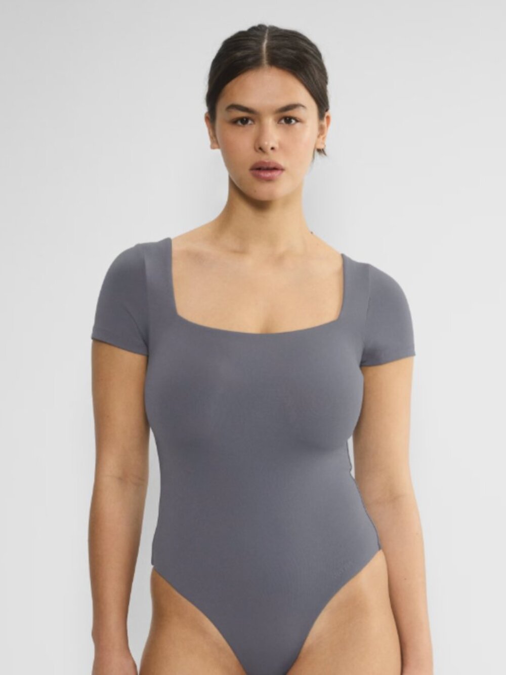 Aritzia Babaton Contour Squareneck Shortsleeve Bodysuit Grey Medium